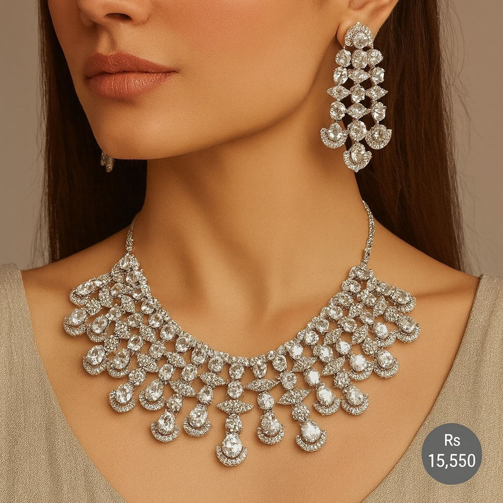 Emerald Green Bridal Necklace Set – Rs. 15,550