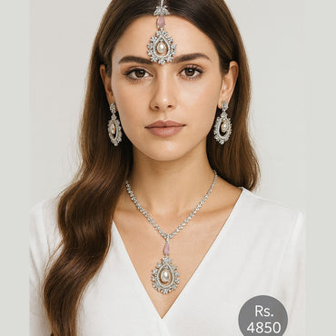 Pearl & stone bridal jewelry set with necklace, earrings & tikka – Destiny.pk