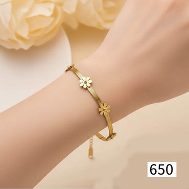 Daisy Chain Bracelet – Rs. 650