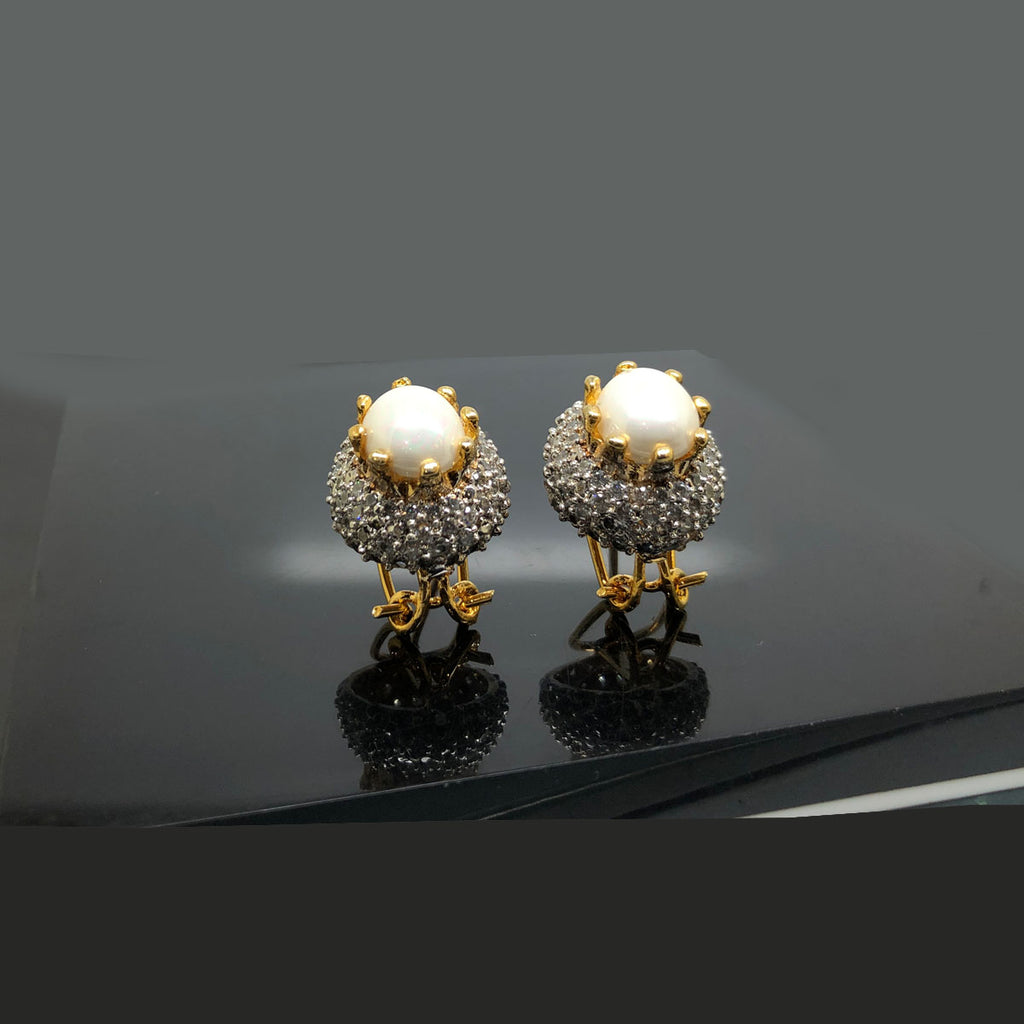 Radiant Gold-Plated Halo Stud Earring