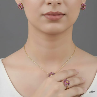 Crystal Pendant Necklace Set – Rs. 2850