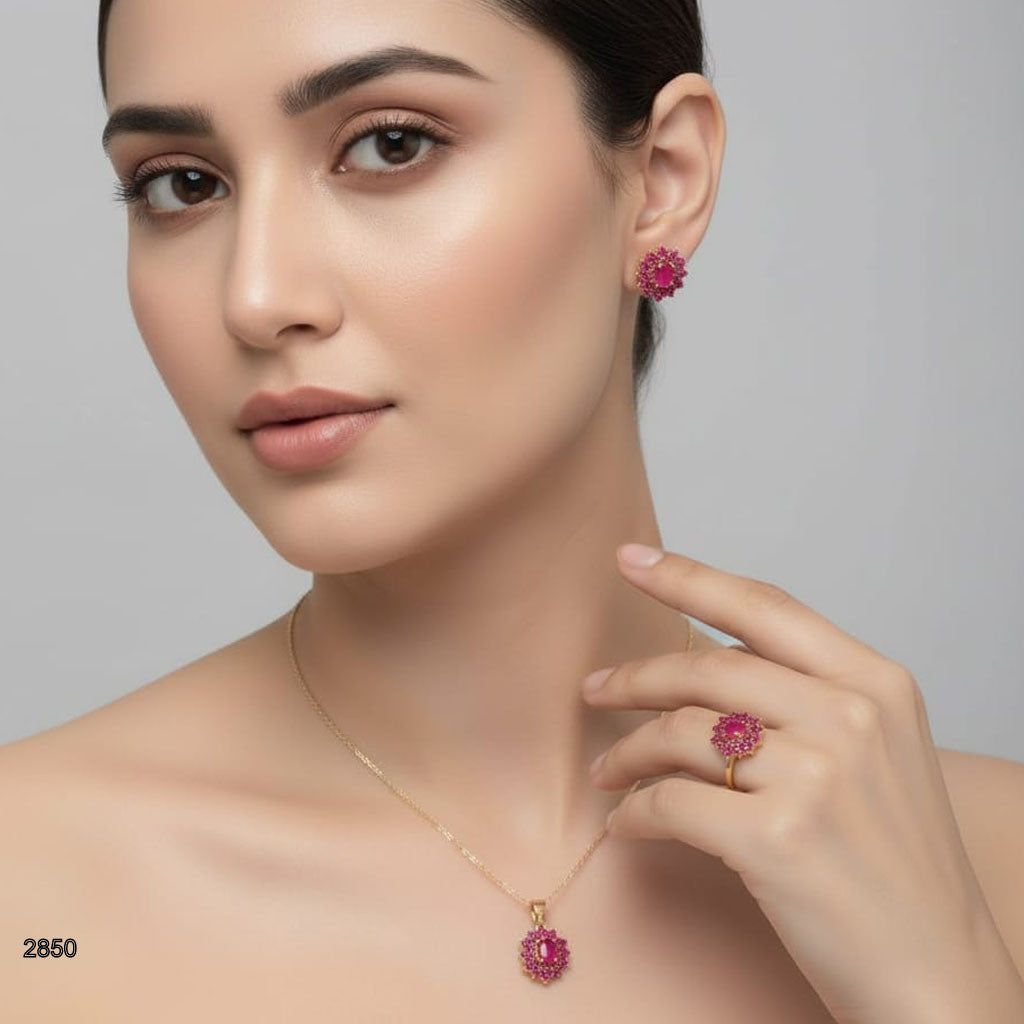 Crystal Pendant Necklace Set – Rs. 2850