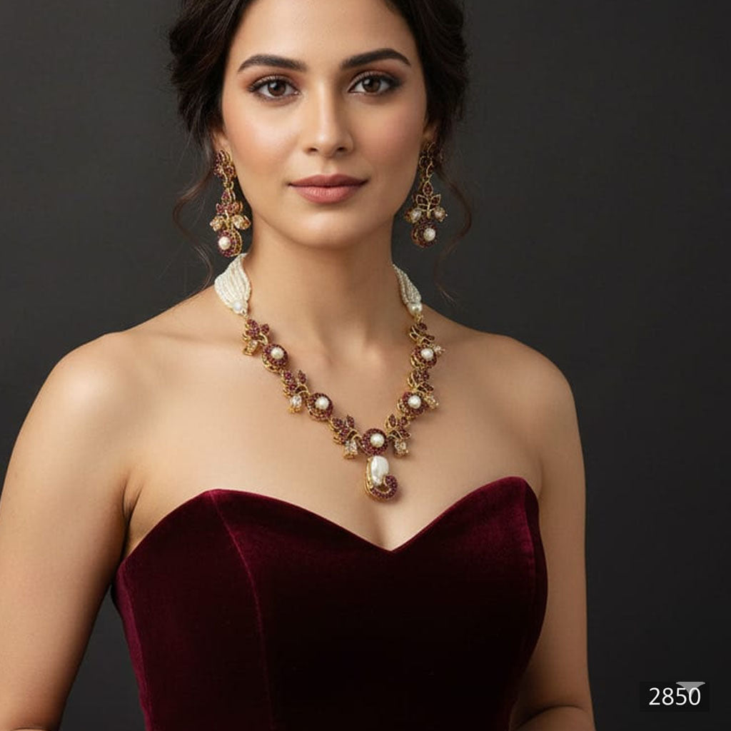 Gold & Pearl Floral Jewelry Set – Rs. 2850