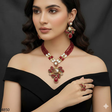 Victorian Bead Choker Set – Rs. 4850