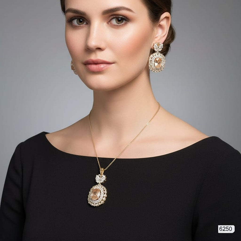 Designer Topaz/Morganite Halo Set – Rs. 4250