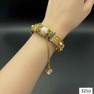 Jadau Broad Kada with Pearl & Gemstones – Rs. 3250