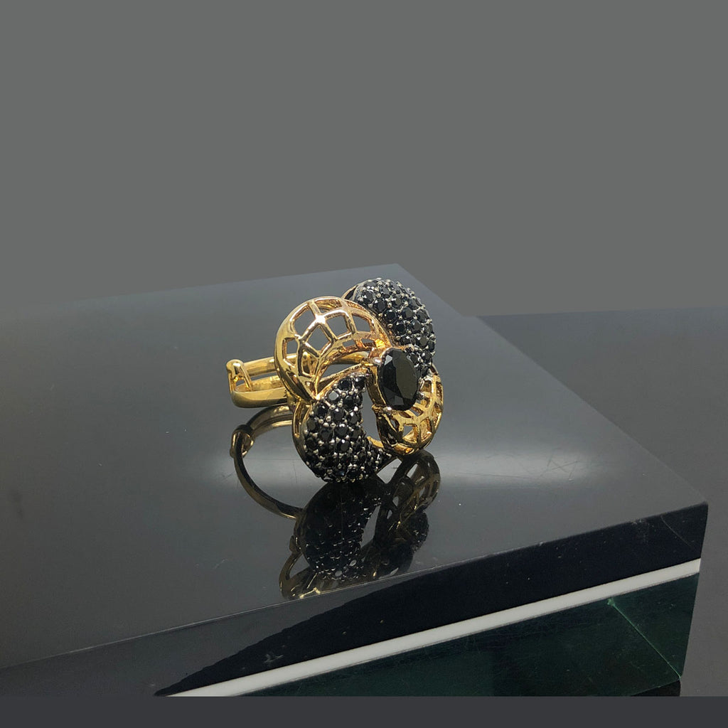 Sophisticated Traditional Ring for Special Events
