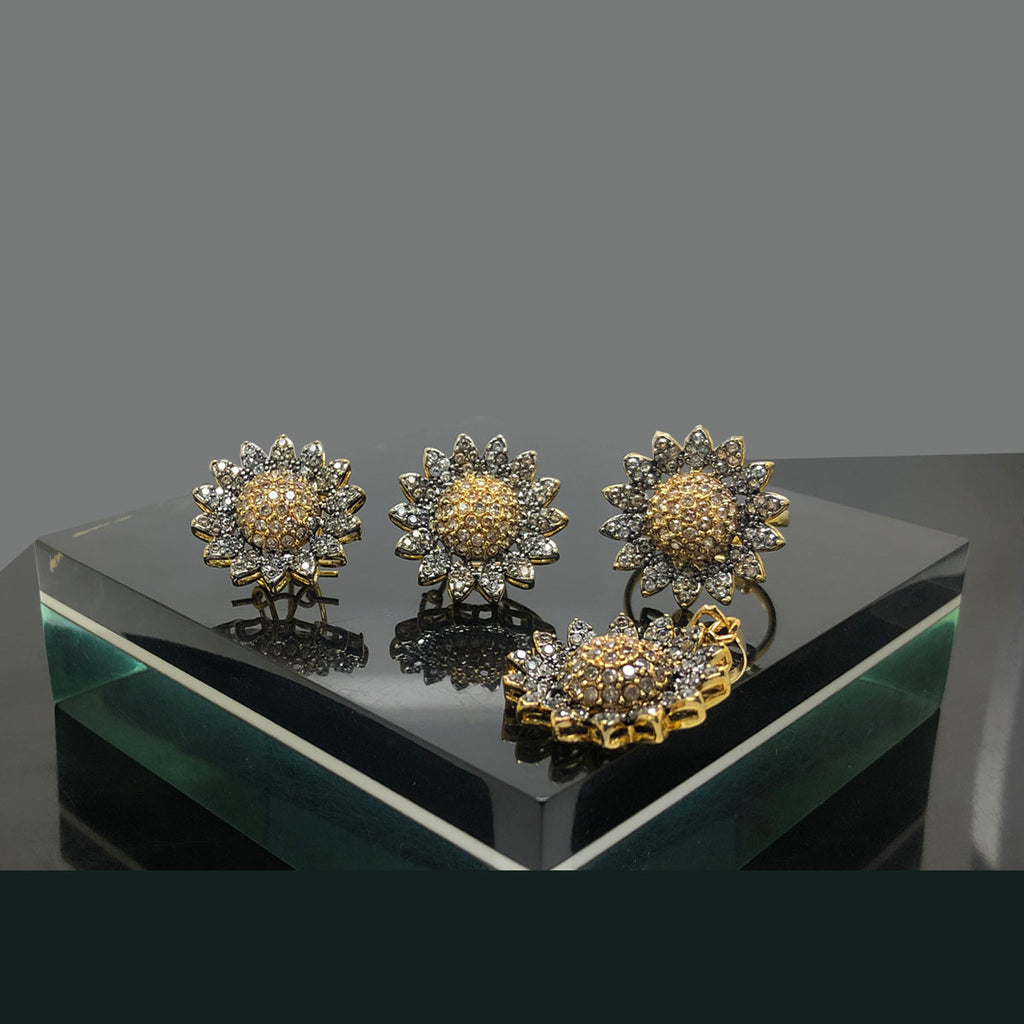 Elegant Gold Flower Locket Set with Diamond Accents