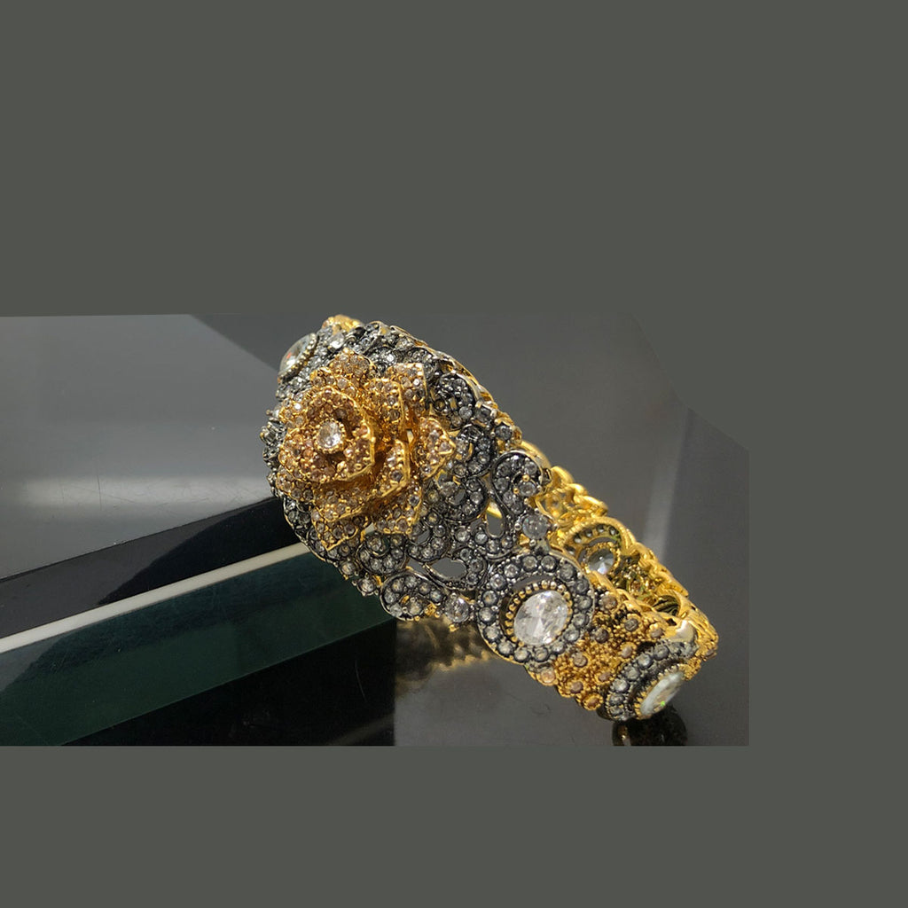 Antique Floral Gold-Plated Kara Bracelet
