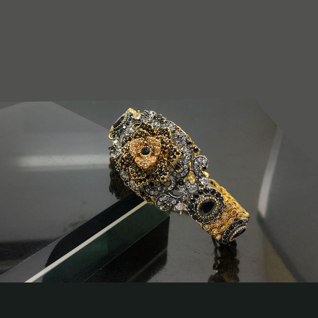 Antique Floral Gold-Plated Kara Bracelet