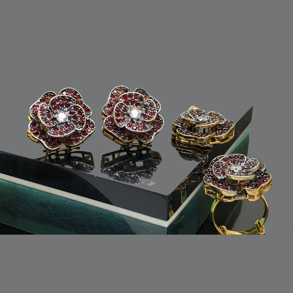 Gold Tone Rose Design Statement Locket Set