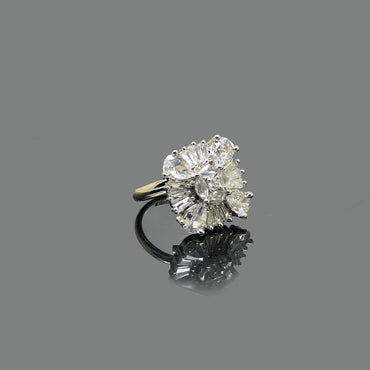 Silver-Plated Floral Cluster Ring with Sparkling Stones