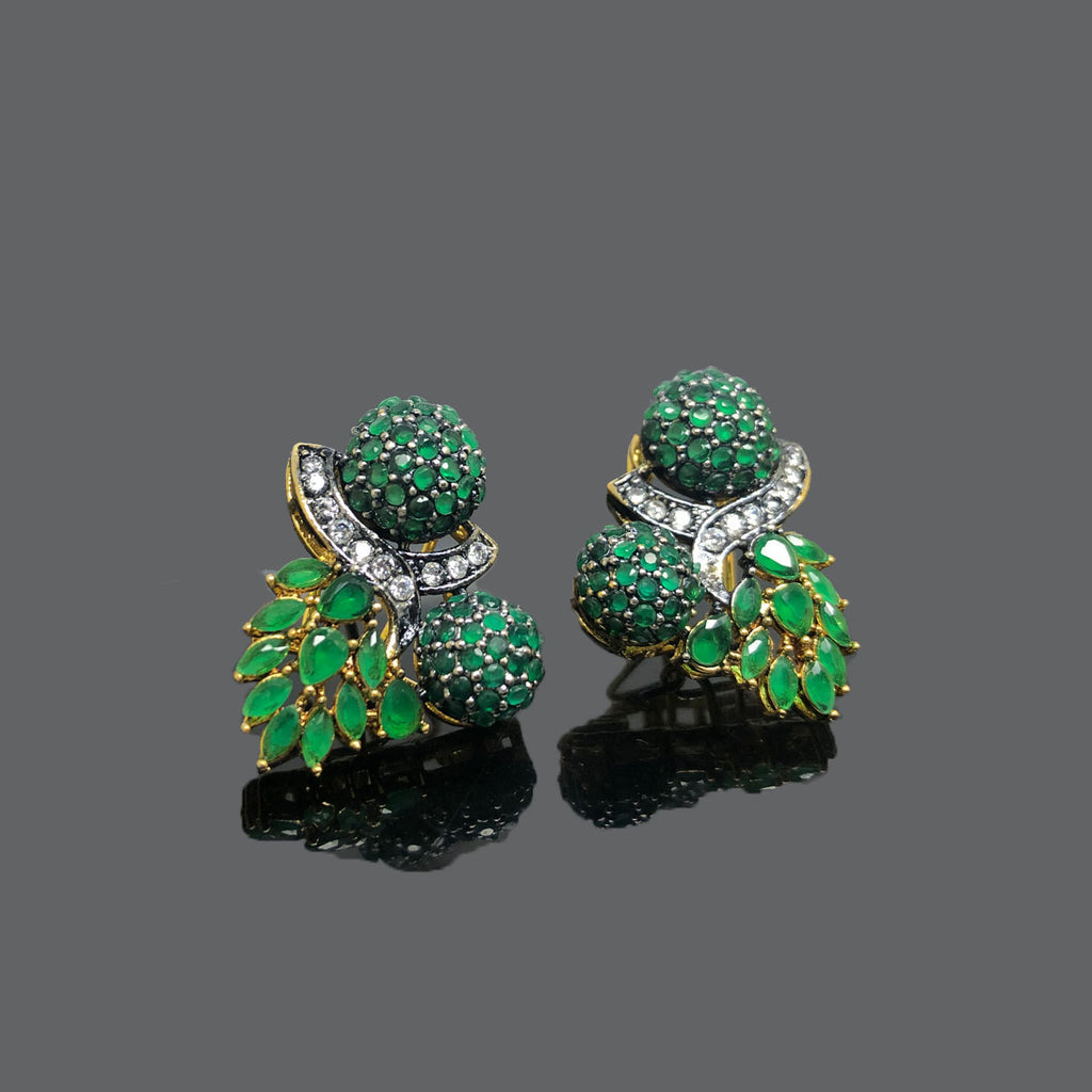 Antique Gold-Tone Traditional Stud Earrings – Designer Floral Cluster
