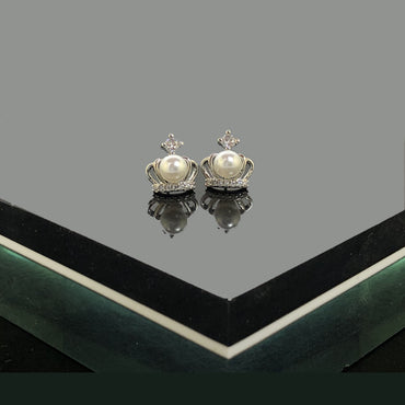 Crown Pearl Stud Earrings – Rs. 300