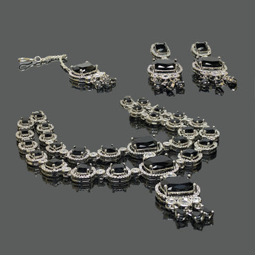 Black Stone Bridal Necklace Set with Earrings & Tikka – Rs. 10950