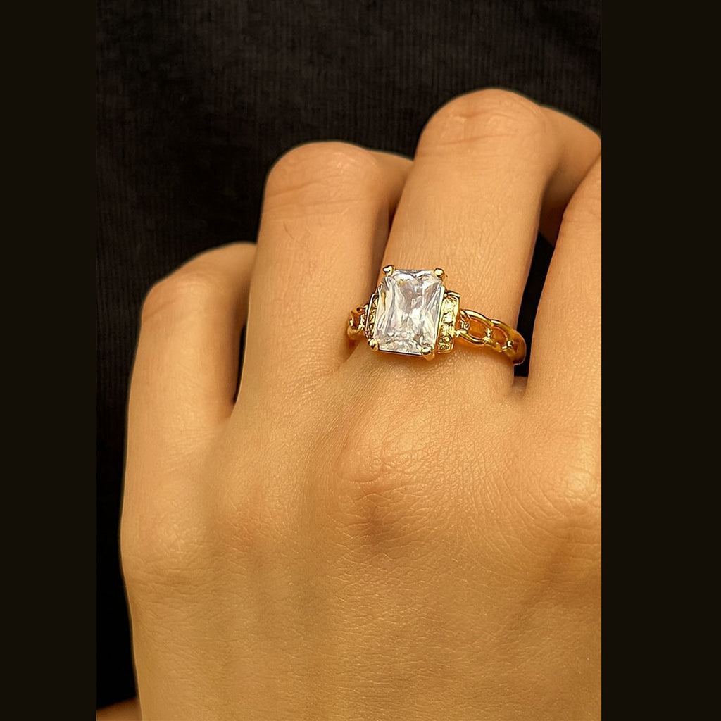 Gold Chain-Link Crystal Statement Ring