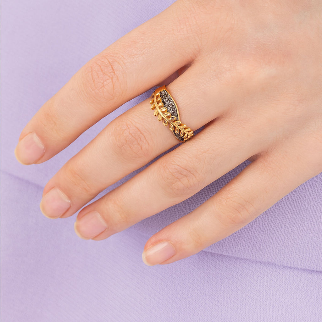 Elegant Leaf Design CZ Ring - Gold Finish