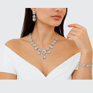 Diamond-Look Necklace Set – Rs. 4950