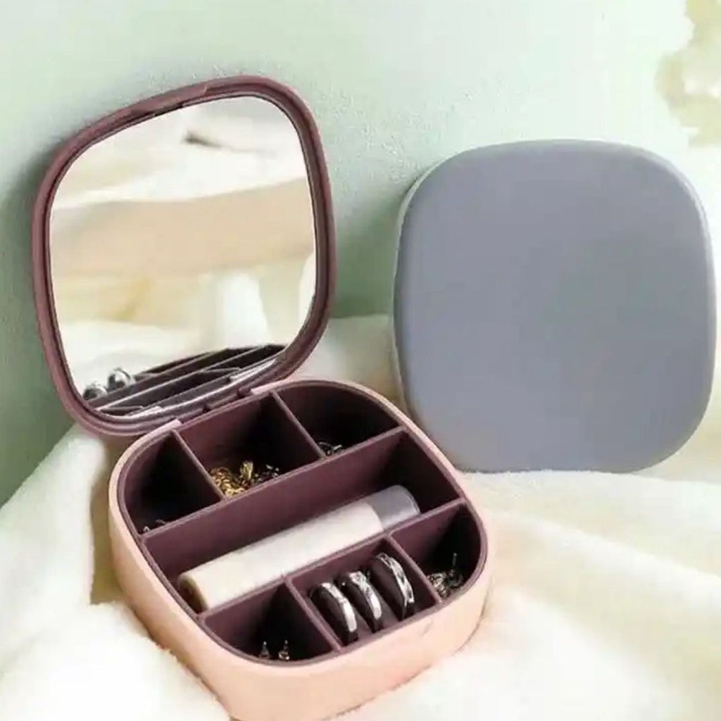 Compact Jewelry Box with Mirror – Rs. 550