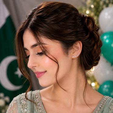 Crystal Curve Ear Piercing