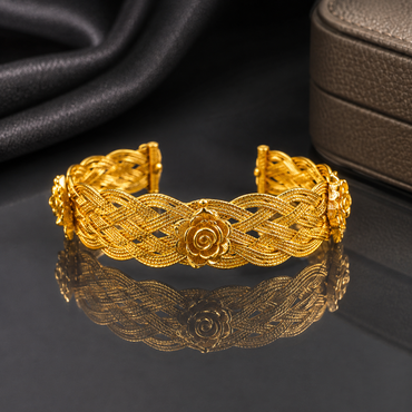 Elegant Golden Floral Cuff Bangle