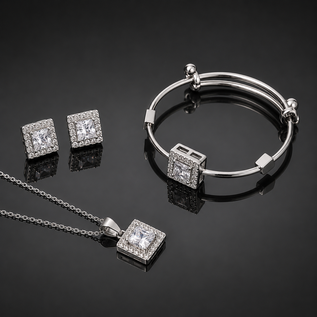AD Pendant & Bracelet Set – Rs. 950