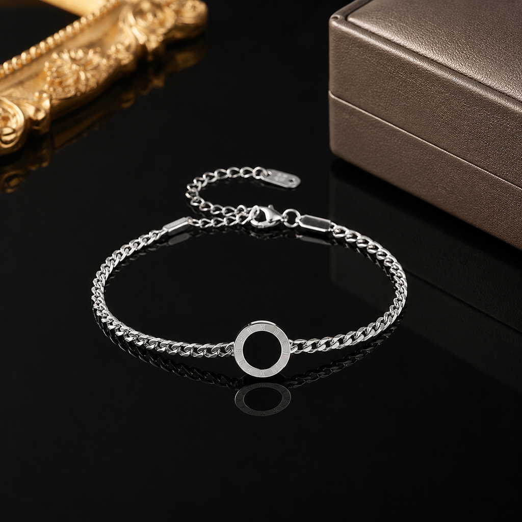 Roman Circle Bracelet – Rs. 950