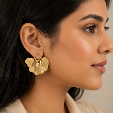Leaf Drop Earrings – Rs. 650