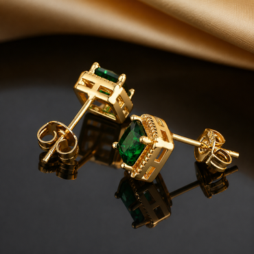 Emerald Green Stud Earrings – Rs. 650