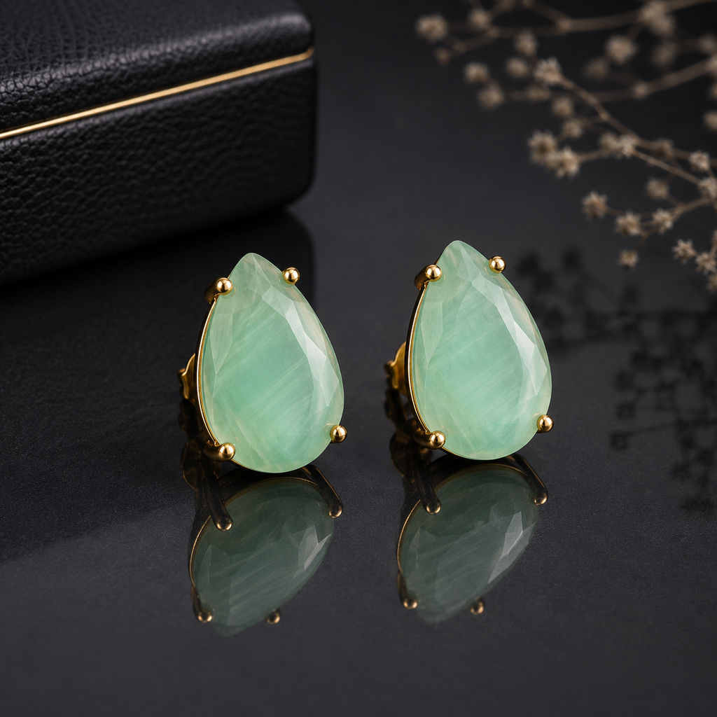 Pear Cut Crystal Stud Earrings – Rs. 250