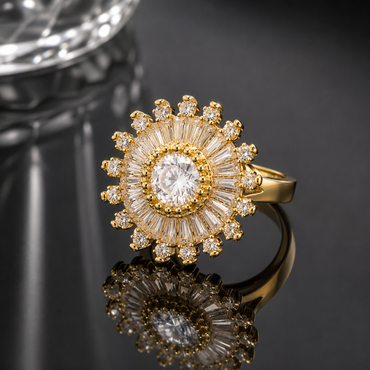 Luxury Sunburst Ring – Rs. 950