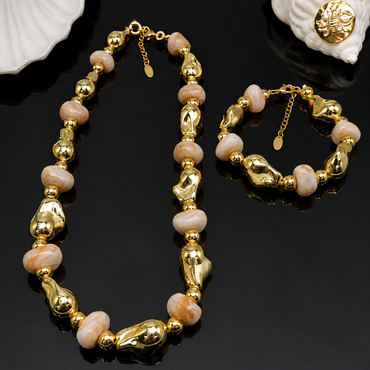 Gold Beaded Jewelry Set – Rs. 3050