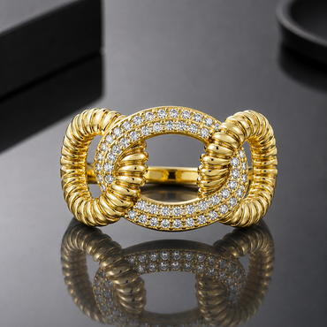 Luxury Gold Ring – Rs. 1250