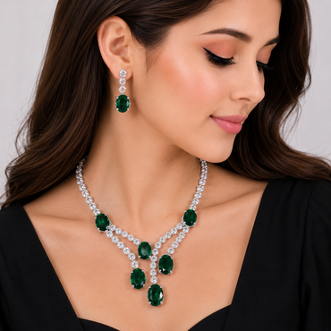Elegant Crystal Necklace Set