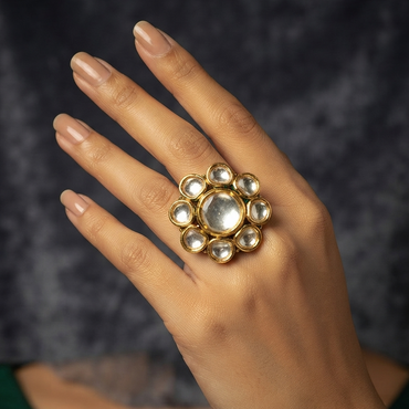 Antique Round Kundan Cocktail Ring