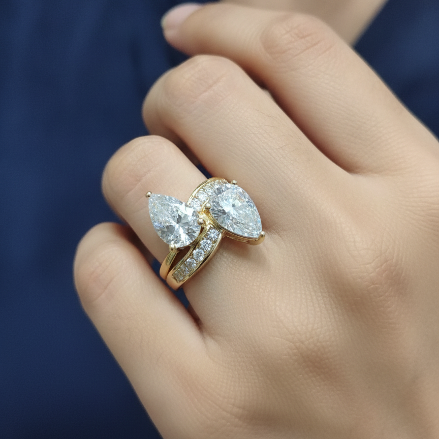Gold Twin Pear Toi et Moi Ring