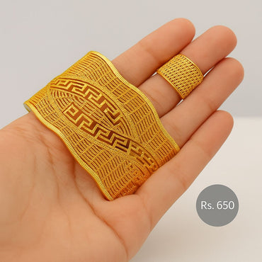 Gold-tone bracelet with Greek key pattern and matching wide-band ring – Destiny.pk
