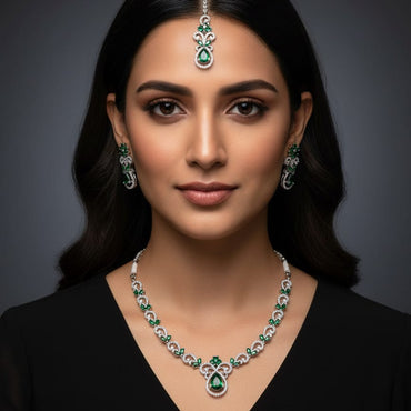 Green Necklace Set – Rs. 3200