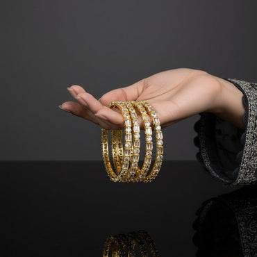 Golden Mirage Teardrop Cuff - Rs 3650