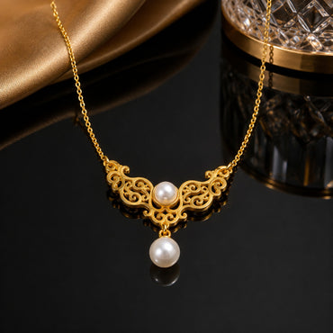 Vintage Pearl Necklace