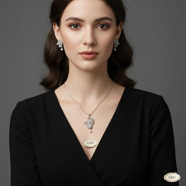 Sapphire & Pearl Teardrop Set – Rs. 2250