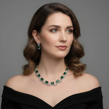 *Luxury Emerald & Diamond Bridal/Event Necklace & Earring Set